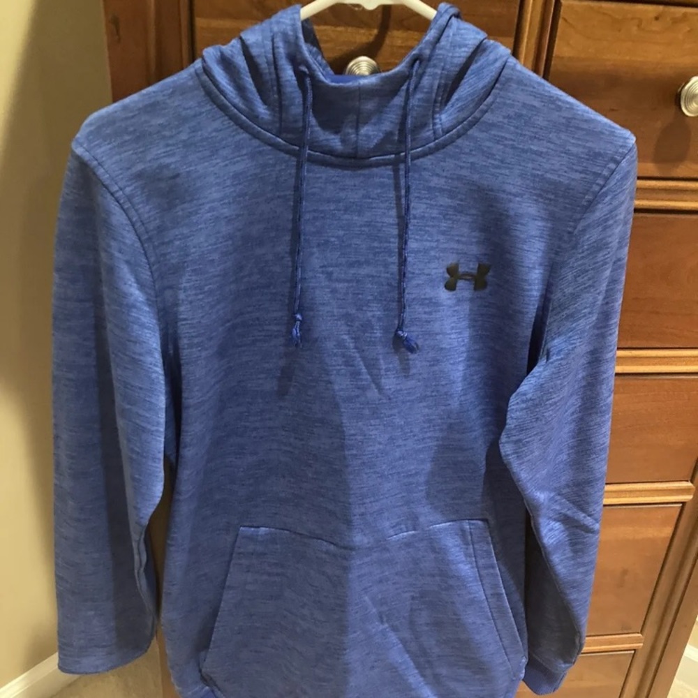 Under Armour men’s hooded sweatshirt, Coldgear, loose fit, blue, size small